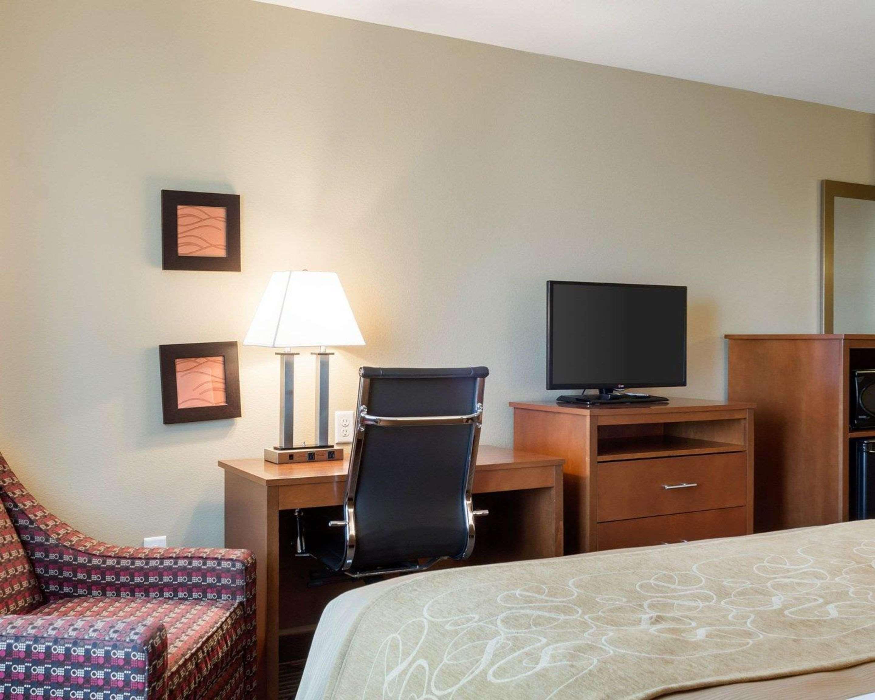 Comfort Inn & Suites Watford City Exterior foto