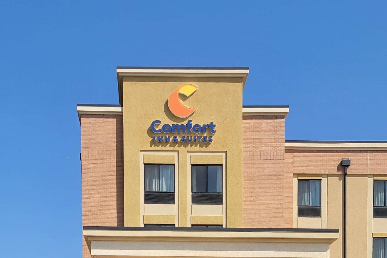 Comfort Inn & Suites Watford City Exterior foto