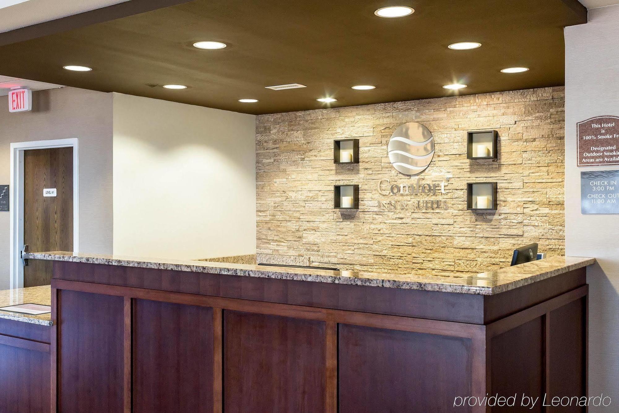 Comfort Inn & Suites Watford City Exterior foto