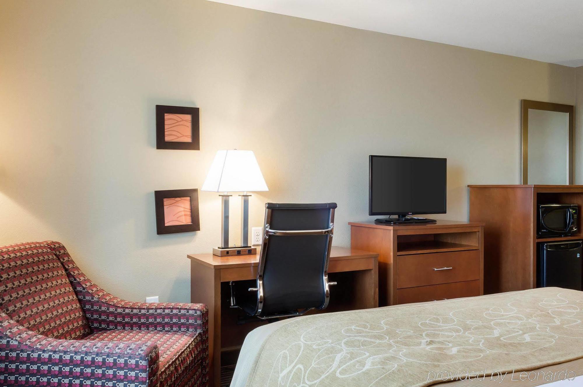 Comfort Inn & Suites Watford City Exterior foto