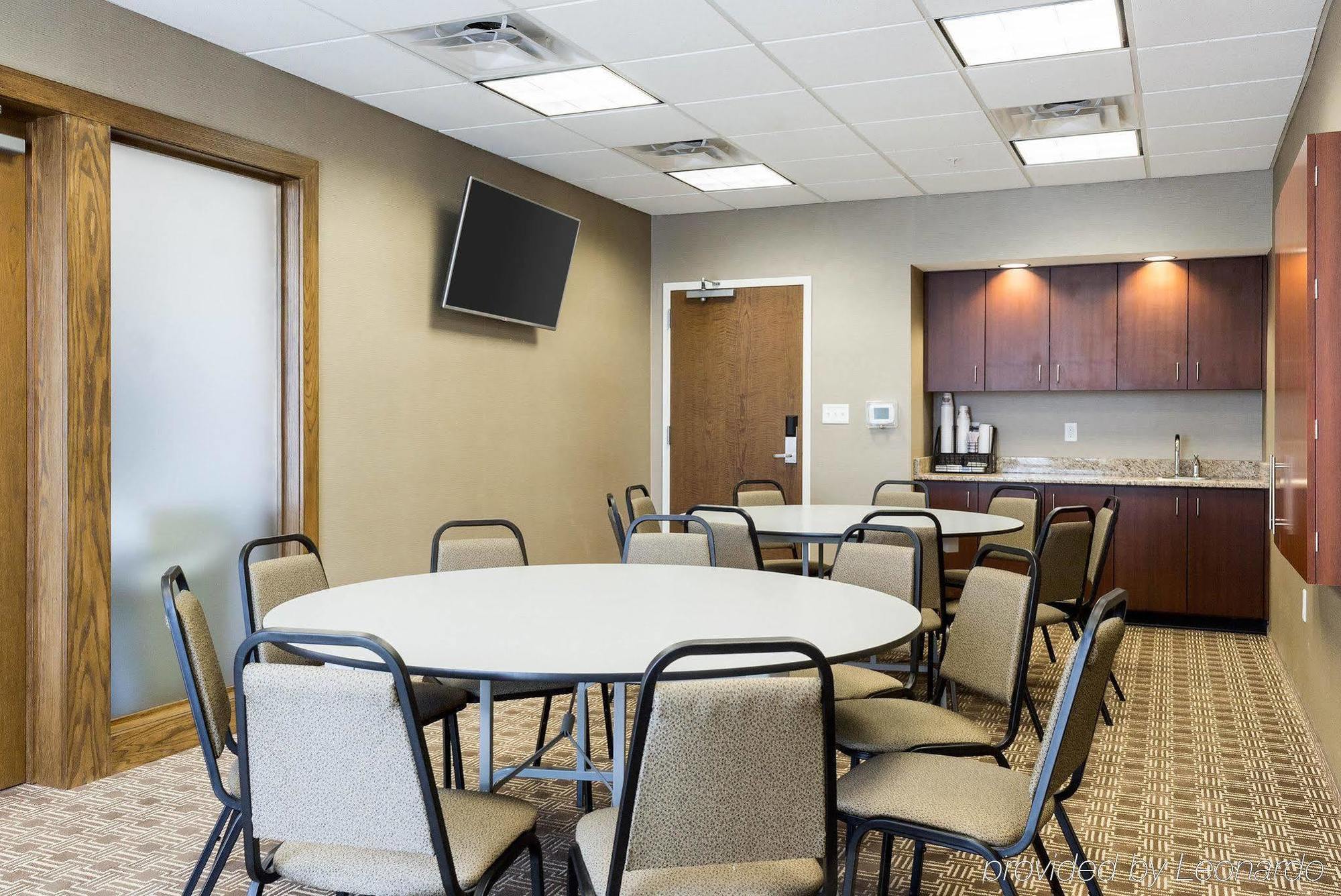 Comfort Inn & Suites Watford City Exterior foto